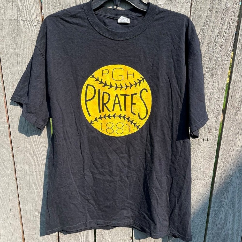Pittsburgh Pirates PGH 1887 Baseball Design Adult XL Black S/S T-Shirt MLB